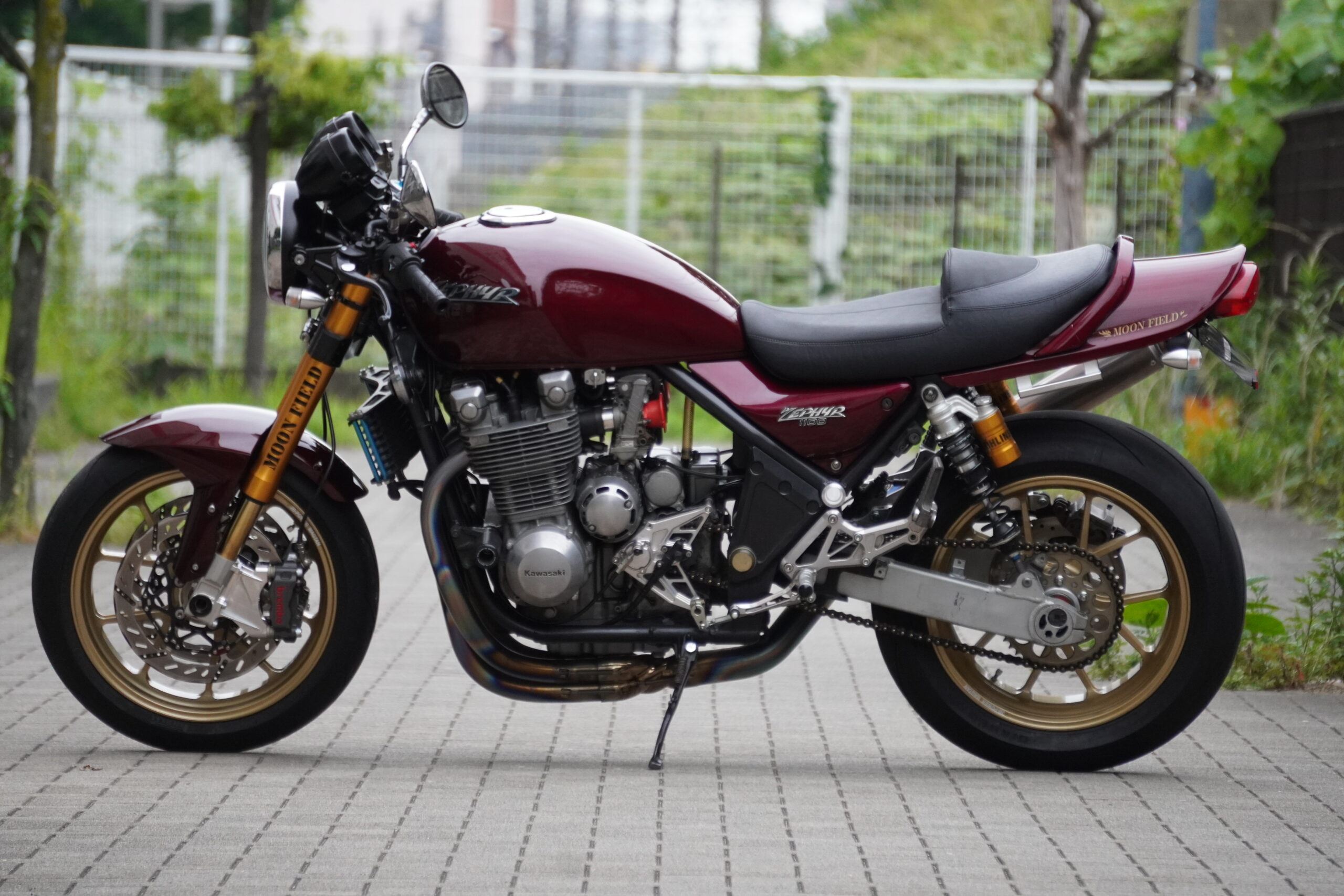ZEPHYR1100 ワインレッド