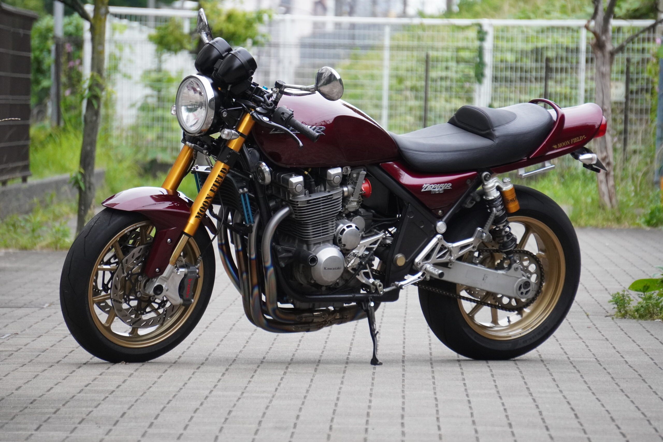 ZEPHYR1100 ワインレッド