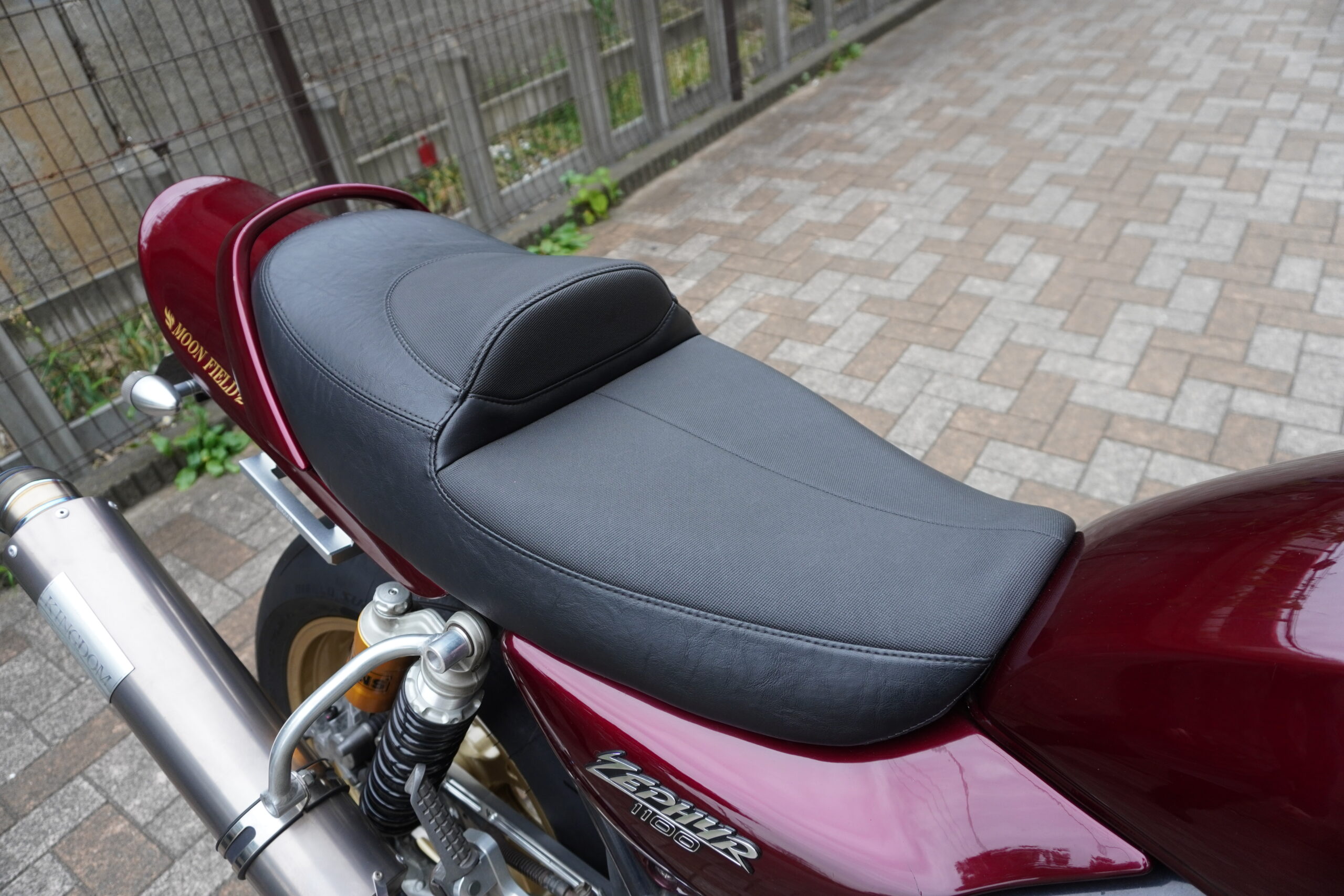 ZEPHYR1100 ワインレッド