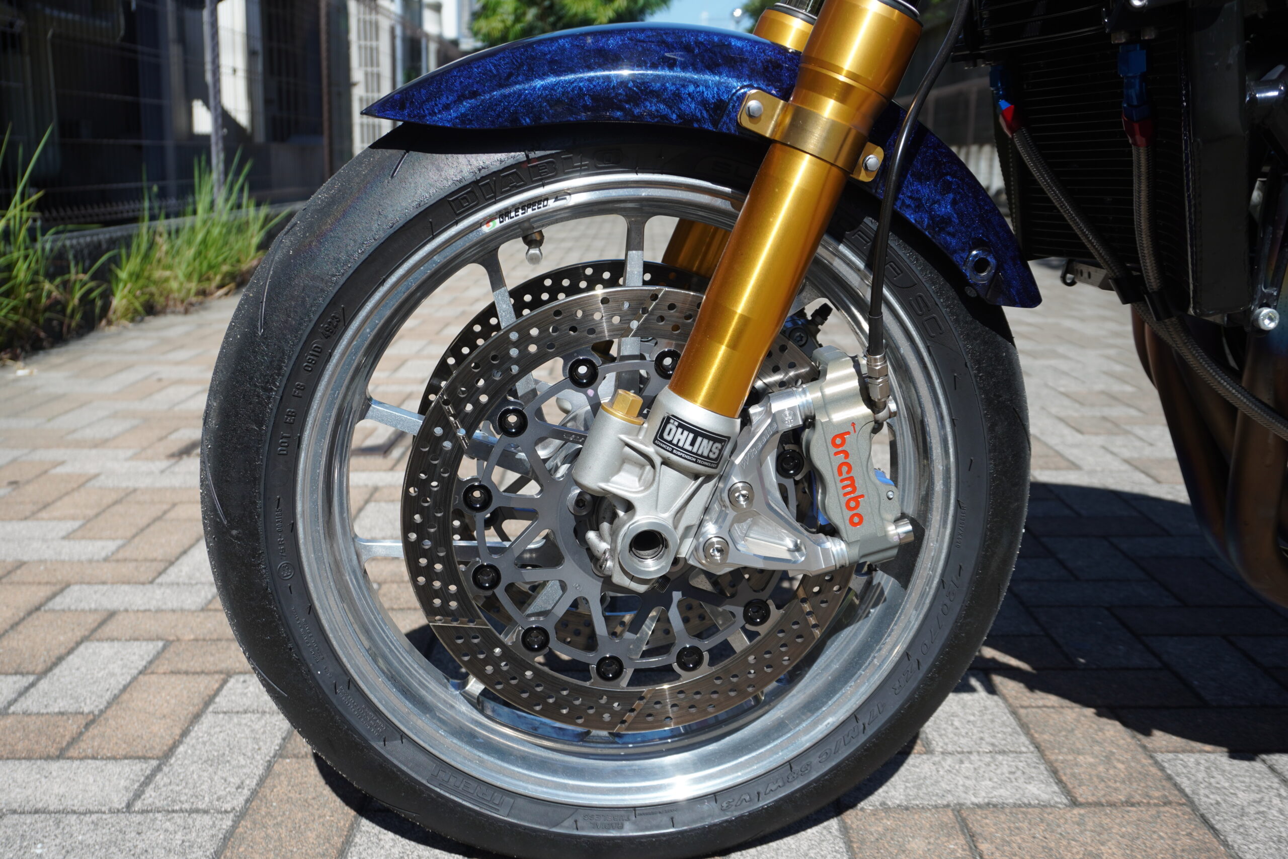 ZRX1100 レーサー　1200DAEGチューニングエンジン